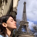 Saba Qamar Zaman Instagram - 🌞 Paris, France