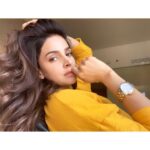 Saba Qamar Zaman Instagram – In the mood for love ❤️ Karachi, Pakistan