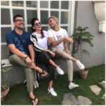 Saba Qamar Zaman Instagram - Laughter is an instant vacation 😄🤣 @deeveesofficial #sabaqamar @yash645 #bts #shoot #lahore Lahore, Pakistan