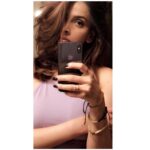 Saba Qamar Zaman Instagram - I love looking in the mirror and feeling good about what I see. #sabaqamar