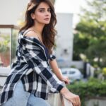 Saba Qamar Zaman Instagram - Aries females can be some of the kindest women you know... Until you cross the line. ♈️ 👩‍🎤