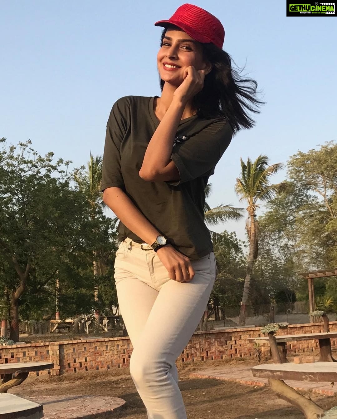 Saba Qamar Zaman Instagram - Baaghi https://www.facebook.com/Baaghidrama/ Coming soon only on Urdu1 #sabaqamar #Ninakashif @urdu1 @rind_farooq #megaproject