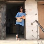 Saba Qamar Zaman Instagram - Outdoor shoot #SabaQamar #baaghi #khi #outdoorshoot #Urdu1 #megaproject #ninaKashif Karachi, Pakistan