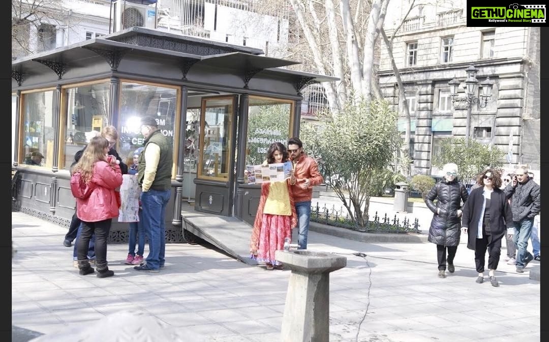 Saba Qamar Zaman Instagram - What ???Hindi Medium is releasing on the 19th of May #sabaqamar #Irrfankhan #Maddockfilms #bollywood #Tseries #may19th Tbilisi, Georgia