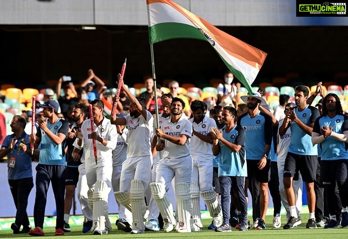 Sachin Tendulkar Instagram - EVERY SESSION WE DISCOVERED A NEW HERO. Everytime we got hit, we stayed put & stood taller. We pushed boundaries of belief to play fearless but not careless cricket. Injuries & uncertainties were countered with poise & confidence. One of the greatest series wins. Congrats @indiancricketteam! #AUSvIND