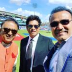 Sachin Tendulkar Instagram - With my Batting Hero and my Batting Partner🏏 #CWC19 @cricketworldcup #INDvAUS Kennington Oval