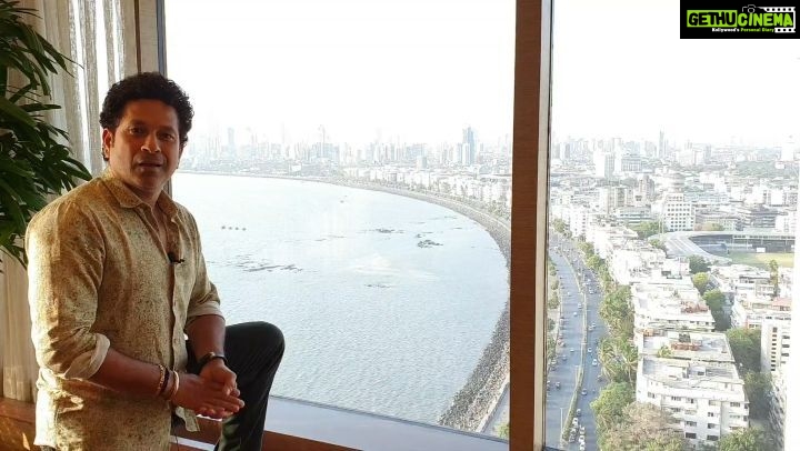 Sachin Tendulkar Instagram - A big game for both the teams! #MIvKKR @mumbaiindians @kkriders Mumbai, Maharashtra