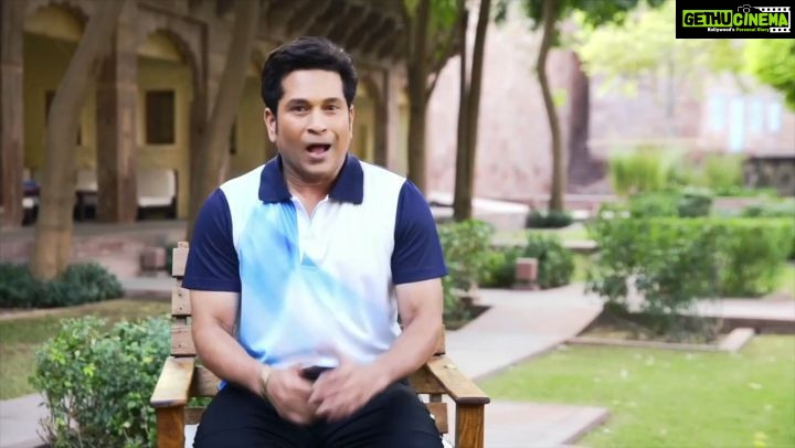 Sachin Tendulkar Instagram - An understanding partner is a must on a cricket field, somebody who shares your beliefs and supports you along each journey. @dbsbankindia has exactly been that partner. Today, as you complete a #HalfCentury, let me take this moment to thank you for taking my vision to the masses with #Sparks. #LiveMoreBankLess #Birthday