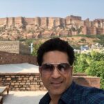 Sachin Tendulkar Instagram – Lovely cool weather, warm people and the magnificent #MehrangarhFort in the background. Enjoyed being in Jodhpur.