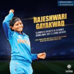 Sachin Tendulkar Instagram - MEET #RajeshwariGayakwad: A small-town girl from Bijapur, who was lucky enough to have a father who loved sports and encouraged all his children to play. Shivanand Gayakwad, your father, is your source of inspiration and encouragement, Rajeshwari. I’m sure you will be that same source of inspiration for many young men and women to come. Well played! Come on, #TeamIndia! All the best, #WomenInBlue! @unicef @icc #CricketForGood