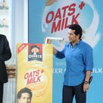 Sachin Tendulkar Instagram – Preparation is the key to success! Happy to co-create Quaker Oats+Milk with #PepsiCoIndia to give ur mornings a headstart! #MakeEachDayCount