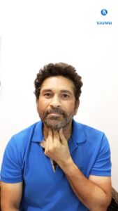 Sachin Tendulkar Instagram - 𝙂𝙤𝙣𝙚 𝙞𝙣 30 𝙨𝙚𝙘𝙤𝙣𝙙𝙨. 🚀 😀 𝙉𝙤𝙩𝙝𝙞𝙣𝙜 𝙡𝙖𝙨𝙩𝙨 𝙛𝙤𝙧𝙚𝙫𝙚𝙧! I prefer the clean shave… what about you? 🤔