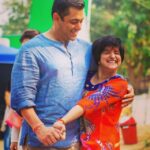 Salman Khan Instagram – Hemlata suffers from cerebral palsy (athetosis) but after doing functional education and vocational training, she is working at the work training unit of Umang.