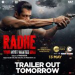 Salman Khan Instagram – Toh milte hain kal…

#RadheTrailerOutTomorrow
(Link in bio)

@apnabhidu @dishapatani @randeephooda @prabhudevaofficial @skfilmsofficial @zeestudiosofficial @sohailkhanofficial @atulreellife  @reellifeproduction @ZeeMusicCompany @ZeeplexOfficial @Zee5