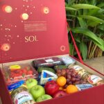 Salman Khan Instagram - Iss Diwali ko banaiye dhamakedaar aur svasth bhi! @berrikaofficial thank you for this SOL box, you know I love everything farm fresh.