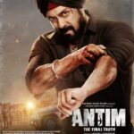Salman Khan Instagram - Enjoy #Antim releasing on 26th Nov in theatres near you... #SalmanAsRajveer @aaysharma @mahima_makwana @maheshmanjrekar @skfilmsofficial @ZeeStudiosOfficial @ravibasrur @ZeeMusicCompany @ZeeCinema @Zee5