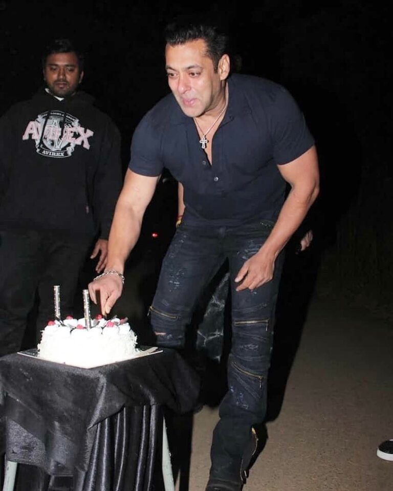 Salman Khan Instagram - Thanx everyone for such warm wishes!