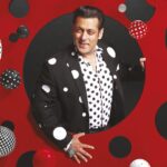 Salman Khan Instagram - It’s finally the 8th of December! Here's my quirky Fizz look. Upload yours in a red, white or black outfit with #FizzDay and tag @feelthefizz. Also, the best entries will win exciting prizes.