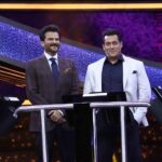 Salman Khan Instagram - The #Race3 team @anilskapoor @jacquelinef143 @saqibsaleem @shahdaisy @iambobbydeol are coming tonight on #DusKaDumSpecial to play this game of anumaan! Looking forward to hosting them. Don’t forget to tune in tonight at 8:30 PM on @SonyTVofficial