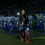 Salman Khan Instagram - You all were wondering how I rode without pedalling into the stadium for my #HeroISL 2017 inauguration event, here’s ur reintroduction to #BeingHumanEcycle. Moving towards a greener planet, the e-cycle is Being Human’s advent into d world of (chargeable) battery operated cycles. Pedal your #BeingHumanEcycle when you want to and switch to the battery to cruise like I did when you don’t feel like pedalling. For more info, please visit www.beinghumanecycle.com @hotstar @starsportsindia