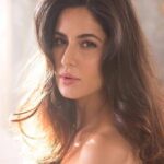 Salman Khan Instagram – I’m such a big Tubelight that I just got to know that Tiger’s tigress is a Thug @katrinakaif