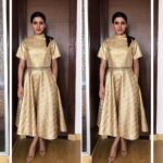 Samantha Instagram – In a GOTA  hand woven from scratch to reveal chevron and checks in gold, rose gold and gun metal..
A modern take of gota in clean Zen lines…
The Malang rouh – the free spirited women..
By @balanapunit 
Styled by @jukalker @6shweta 
#handlooms #gota