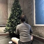 Samantha Instagram - 💃💃💃 #myfavttimeofyr got my tree 🌲 up . Now to make it pretty 😎 #christmas #lovetheholidayspirit #eatdrinkndbmerry