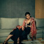 Samantha Instagram - 🖤 #FilmfareawardsOTT