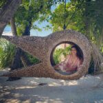 Samantha Instagram - Could get used to this 🌴 🌊 .. Kara ... the national bird of Maldives