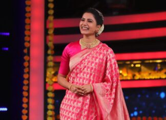 Samantha Instagram - An experience to remember ❤️ .. Never thought I’d be on the Big Boss stage as host ! Only because I was given this responsibility by my Mamagaru.. I could find the strength to overcome my fears ... the fear that I had no experience hosting , the fear of Telugu .. I had never even watched an episode before 😊.. (ended up doing a marathon 3 days before the show ) Thankyou mama for helping me overcome my fears and trusting me with this 😁.. And I really need to thank all of you for all the love I received after the episode .. I was jumping with joy ❤️ And GK Mohan garu for handholding me through a very demanding Maha episode of #bigbossseason4 🙏 Styled by @pallavi_85 Saree @kshitijjalori Jewellery @krsalajewellery 📷 @stories_throughthelens