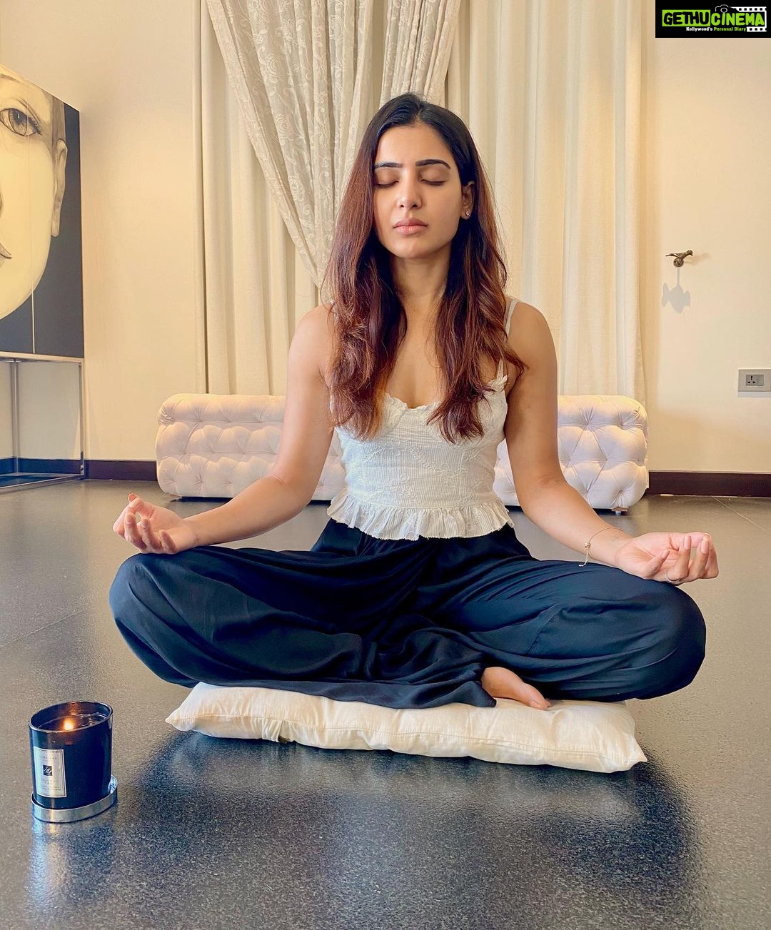 Samantha Instagram - Today i begin my 48 days of the Isha kriya journey.. I invite you to join me ... Isha kriya brings health , prosperity and well-being . It is a powerful tool to cope .. and is meant to empower us to live life to our fullest potential .. link in bio .. it is a free guided meditation.. I wish you peace 🤗