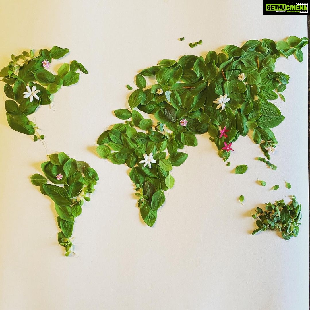 Samantha Instagram - Green is the colour of hope , healing and resurgence . We will look back at this time in our lives and be proud of one another that we never gave up . Thankyou @namratashirodkar for nominating me for this wonderful @coronaquiltproject ... I enjoyed my saturday afternoon with my peopleβs @greenfeetcleanfeet @vijetha_ravi on this little project π... I nominate @shilpareddy.official @rakulpreet and @tamannaahspeaks ... ππ€π #coronaquiltproject
