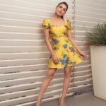 Samantha Instagram - A little like sunshine ....been waiting to wear this cute little dress by @lpa 💛 earrings @risnjewels shoes @louboutinworld styled @jukalker M&H @sadhnasingh1 @chakrapu.madhu 📷 @akshay.rao.photography ...