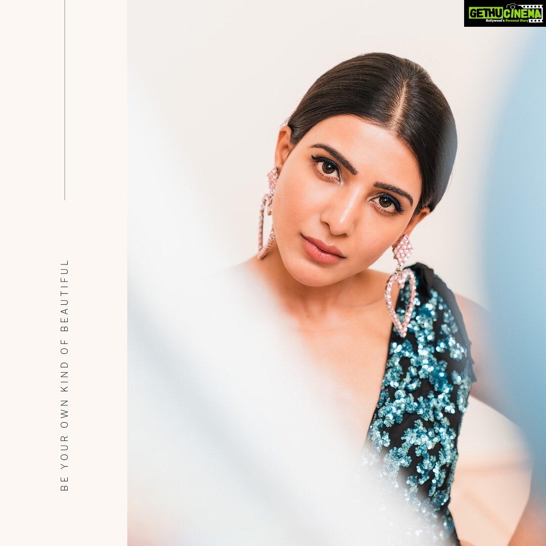 Samantha Instagram - Thankyou for all the amazing questions today .. I think I’d like to make my Instagram more interactive .. so if there’s anything in particular you’d like me to talk more about .. 💃💃this is me excited to share .. 🥰 📷 @eshaangirri Styled @jukalker M&H @sadhnasingh1 @chakrapu.madhu Earrings @alessandrarich Dress @mrselfportrait