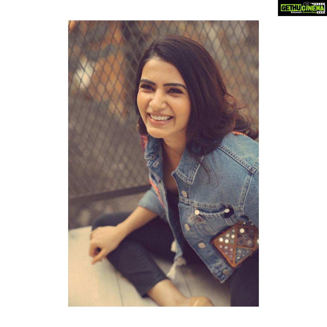 Samantha Instagram - Just breathe ... 🌷