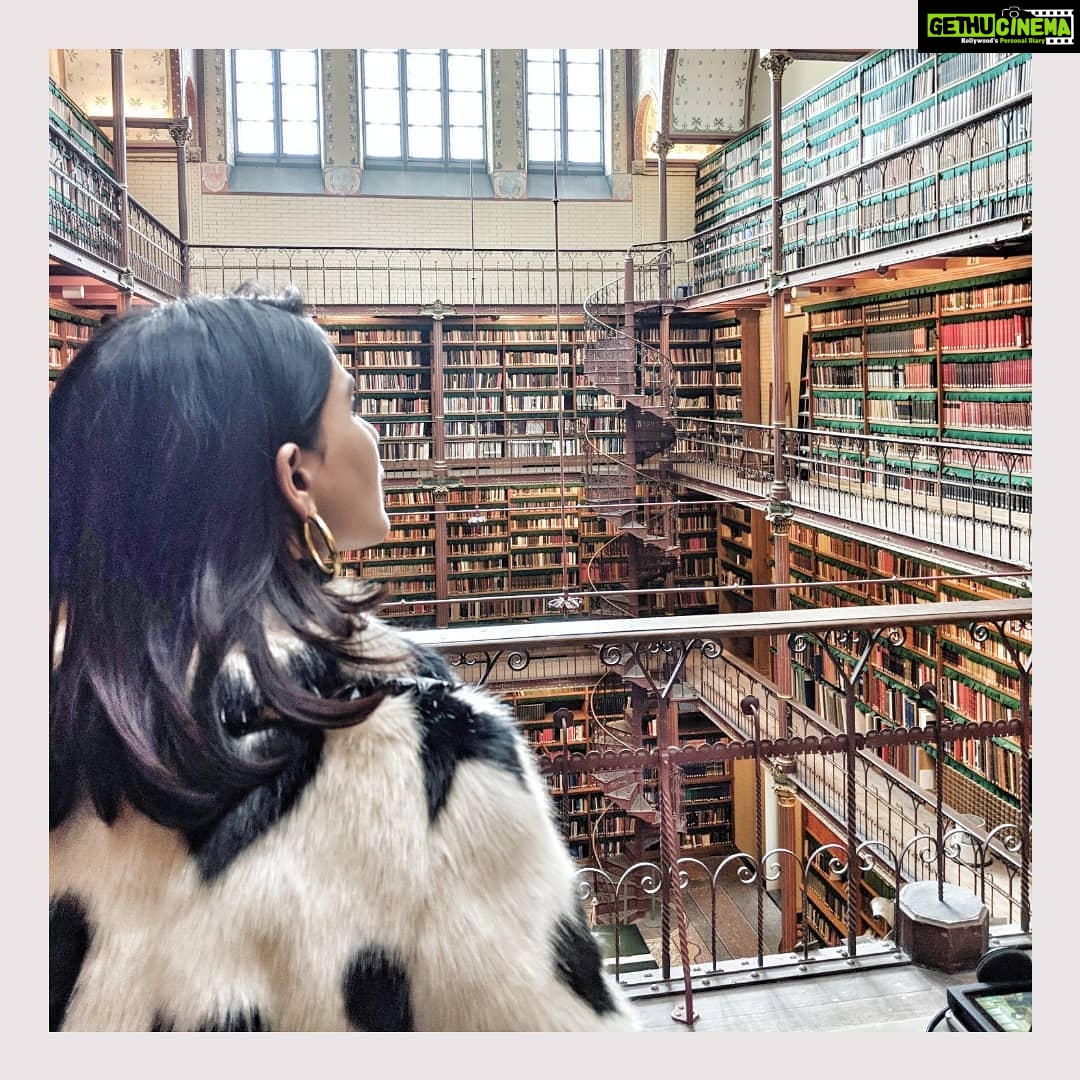 Samantha Instagram - Not alone Rijksmuseum