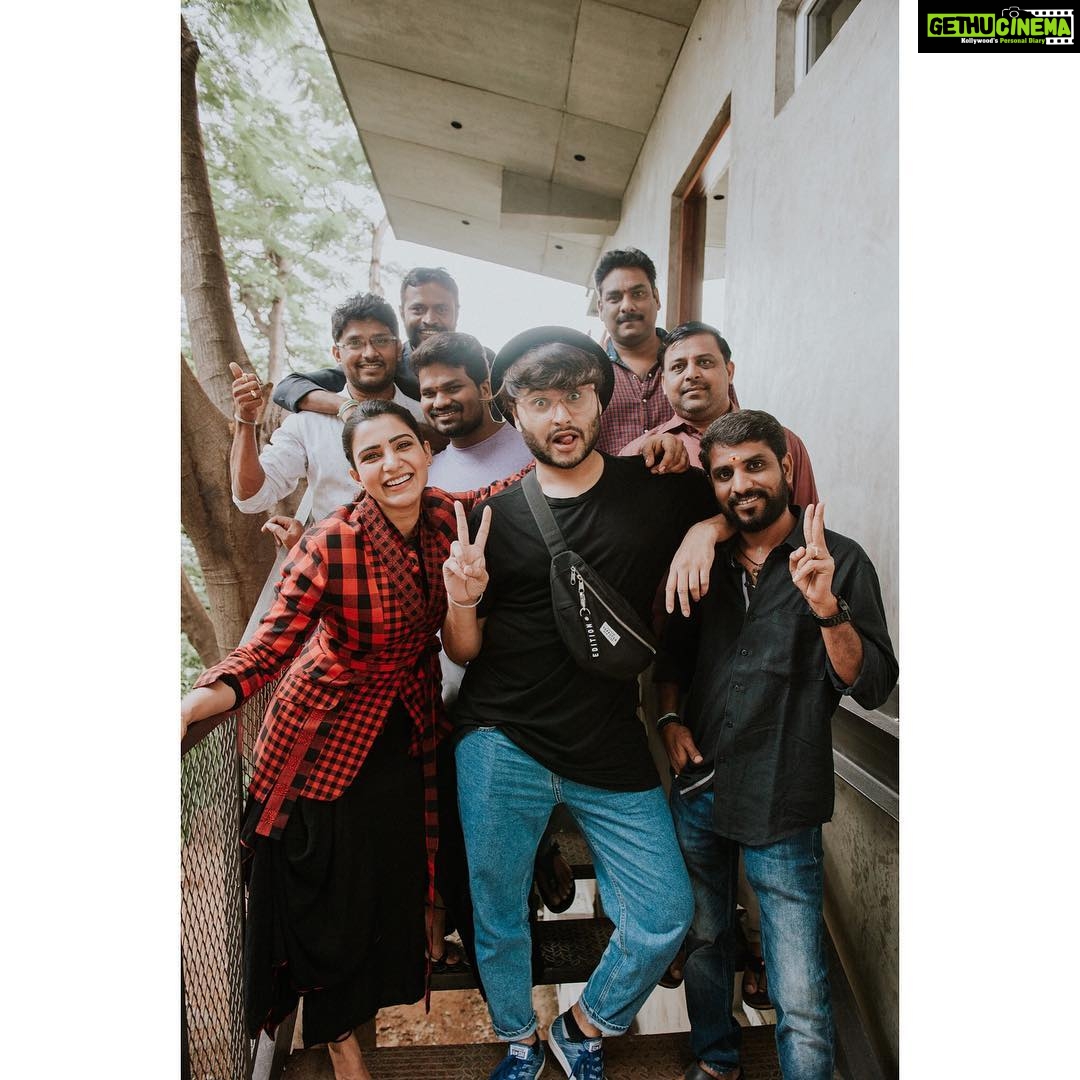 Samantha Instagram - Because in the end all we have is each other β€οΈβ€οΈ Team Sam .. the circle is small but the love genuine . From the beginning to the very end . Blessed ππ @tokala.ravi @chakrapu.madhu @aryan_daggubati @jukalker #Vasanth #Murthy