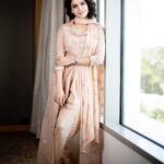 Samantha Instagram - Thankyou Thankyou @faabiianaofficial absolutely love this outfit ❤️ so feminine 😍 styled by @jukalker Makeup @makeupbyharika 😘😍 hair @rachelstylesmith @rolex #irumbuthirai promotions in Chennai 😁 #irumbuthiraionmay11th pic credit @kiransaphotography