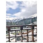 Samantha Instagram - Landed in Paradise ❤️ ‘a room with a view’ 💯 #Khyber #gulmarg #incredibleindia The Khyber Himalayan Resort & Spa