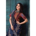Samantha Instagram - A beautiful hand embroidered blouse paired with an #ajrakh print sari from Kamala, Chennai - the crafts shop of @craftscouncilofindia . These textiles will also be available at their upcoming exhibition on 6th & 7th April 2018 at My Fortune Hotel, #Chennai #iwearhandloom styled @preethamjukalker pic credit @Nikkhil_bareli @pradejewels