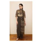 Samantha Instagram - Absolutely loved this @sabyasachiofficial outfit ❤️❤️❤️ @stylebyami and them gorgeous earrings my @psatyanarayansons 🤗🤗 for the #rangasthalamprereleaseevent