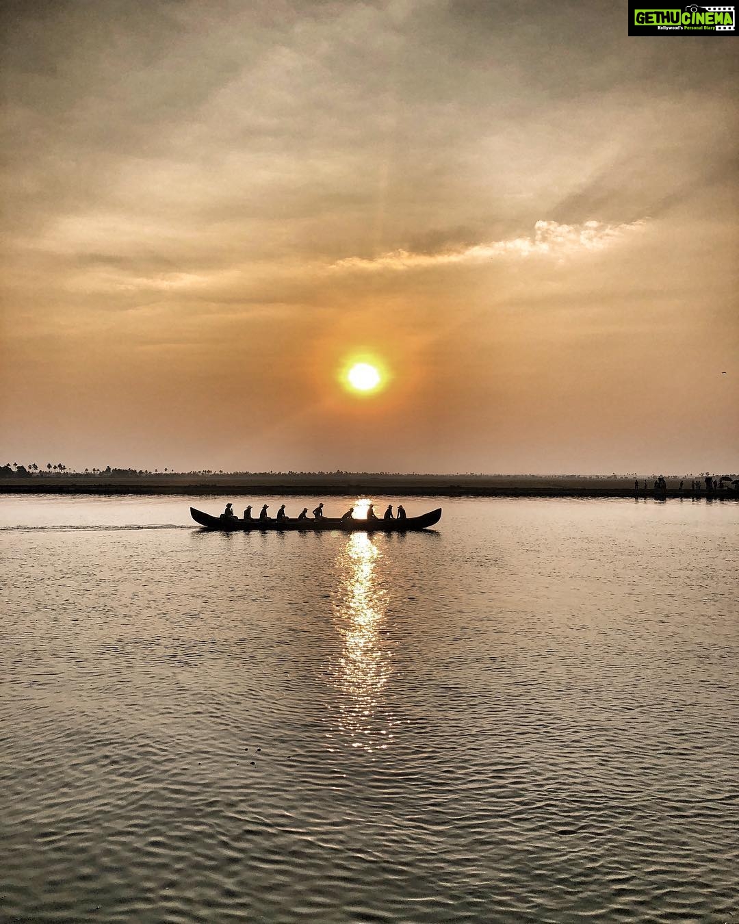 Samantha Instagram - Day 2 #allapuzhabackwaters #sk12 #songshoot