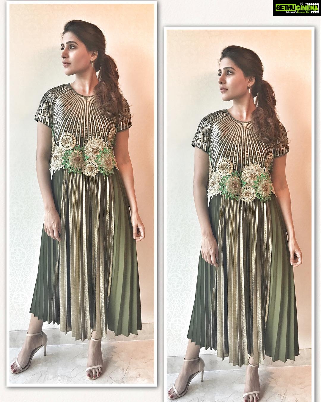 Samantha Instagram - For the launch of Maaza Gold ❤️❤️ . Love this all gold look 😘 @stylebyami @amitaggarwalofficial @purplepaisley M&H @tokala.ravi @chakrapu.madhu