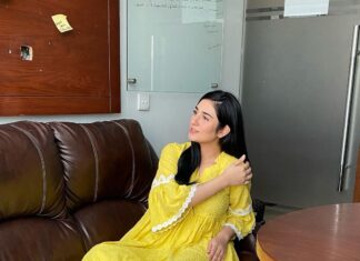Sarah Khan Instagram - In love with this color and the dress! So comfy 💕 @rosecouture.official Hum TV Network