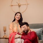 Sarah Khan Instagram - Shadi ki pehli Eid Aur never ending tayyarian!✨ @falakshabir1 💕 👗 @hussainrehar.official 💄 @imranaslammua 📸 @itsshehryaradil