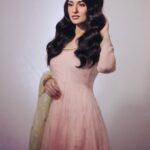 Sarah Khan Instagram - 💕