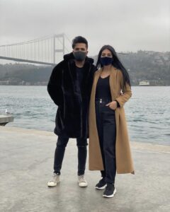 Sarah Khan Instagram - Husband and I @falakshabir1 📸 @ikramgoharofficial