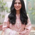 Sarah Khan Instagram - 💕 @ilaha_pk @asadsyed4