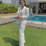 Sarah Khan Instagram - 🤍✨ Karachi, Pakistan