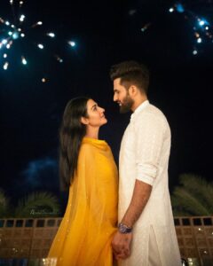 Sarah Khan Instagram - Mera Falak🥰